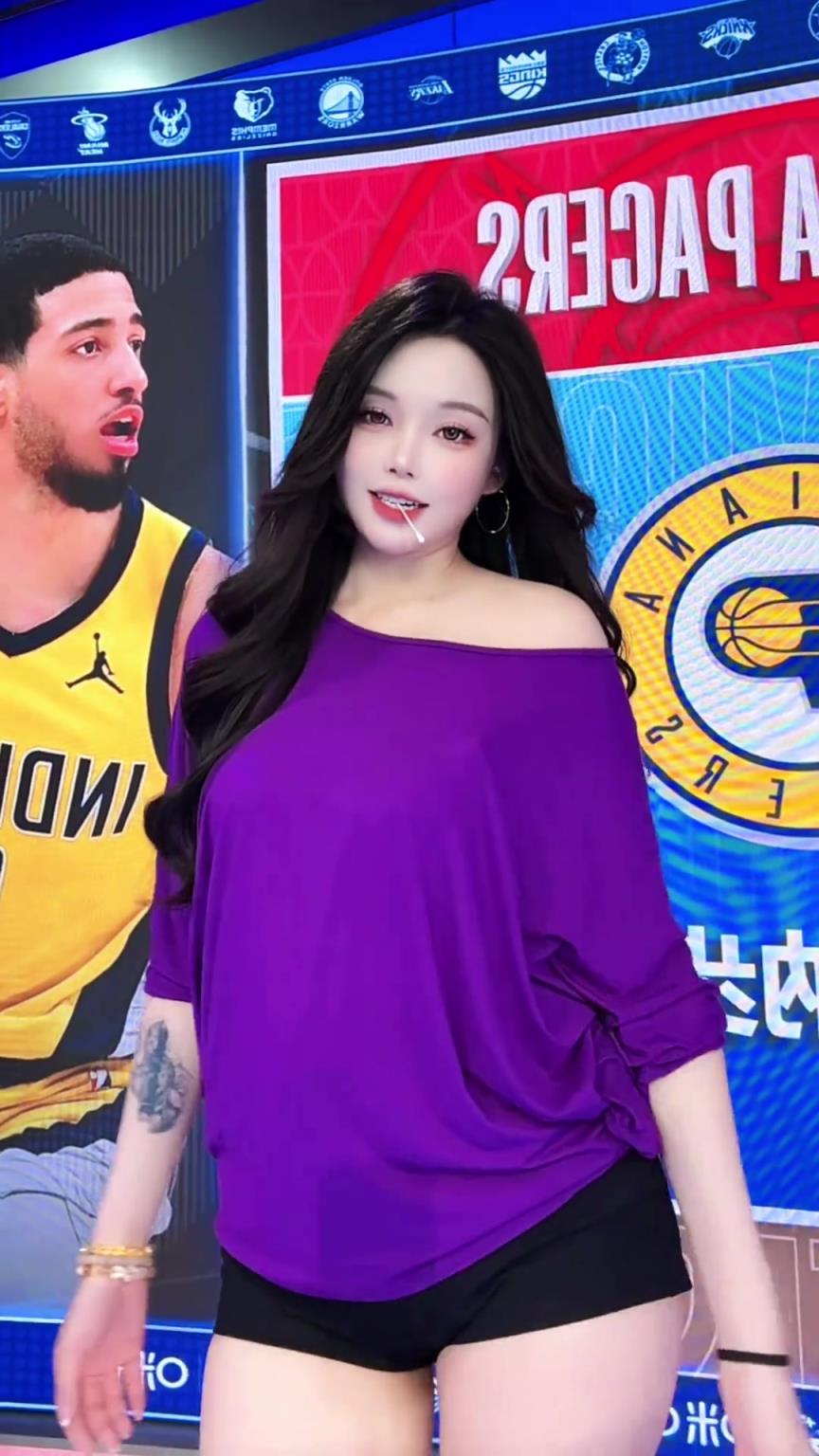 美女主播小太陽：年輕的將軍意氣風(fēng)發(fā)！ 哈利伯頓強(qiáng)的可怕